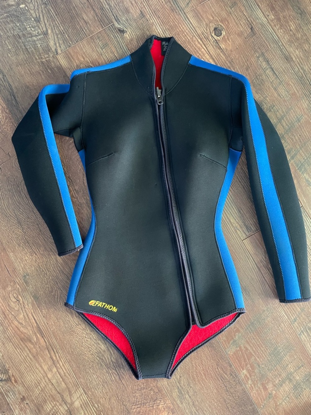 Fathom Seaflex Women's Black & Blue Front-Zip Neoprene One-Piece Swim Suit